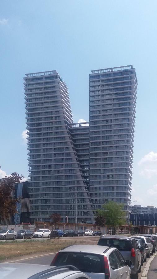 H+ Apartman Letiště Praha Apartment Bagian luar foto