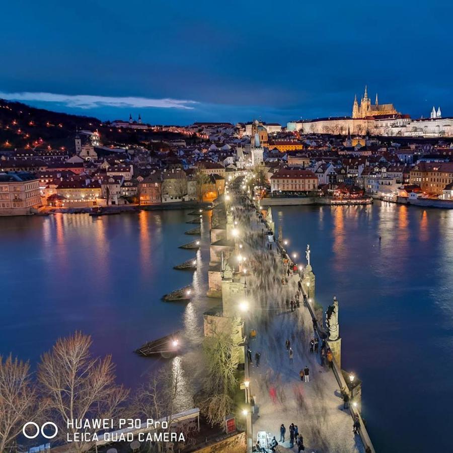 H+ Apartman Letiště Praha Apartment Bagian luar foto